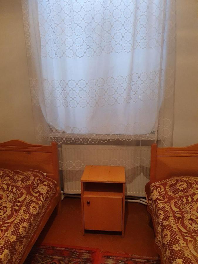 Firuza Hostel Borzsomi Kültér fotó