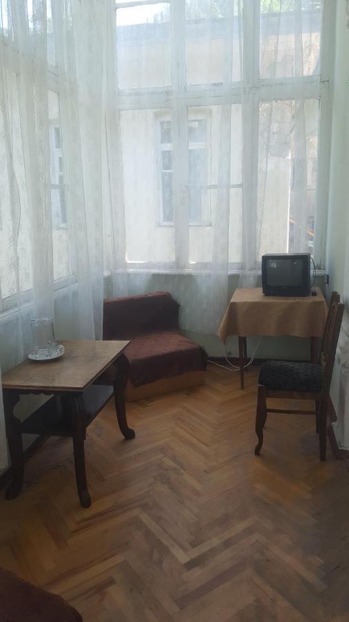 Firuza Hostel Borzsomi Kültér fotó