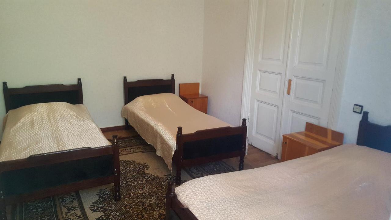 Firuza Hostel Borzsomi Kültér fotó