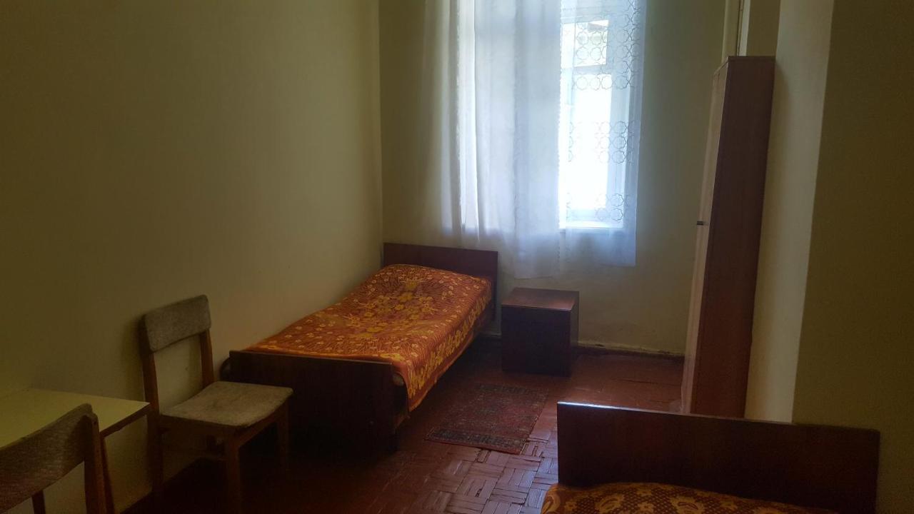 Firuza Hostel Borzsomi Kültér fotó