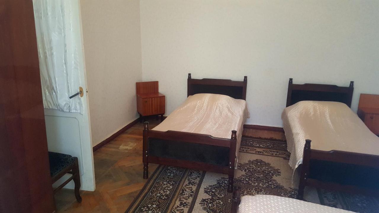 Firuza Hostel Borzsomi Kültér fotó