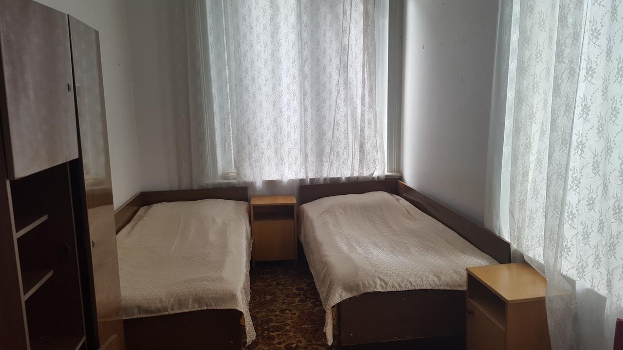 Firuza Hostel Borzsomi Kültér fotó