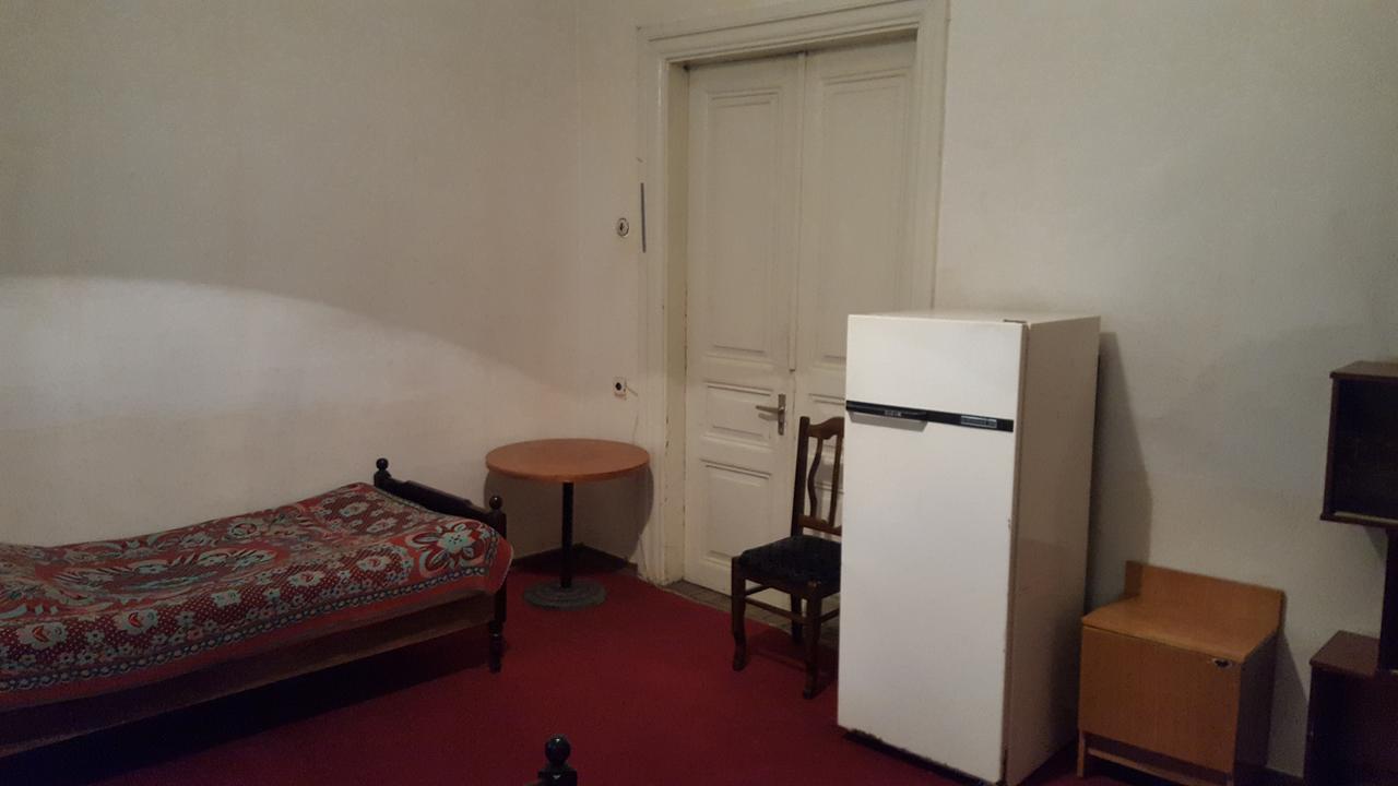 Firuza Hostel Borzsomi Kültér fotó