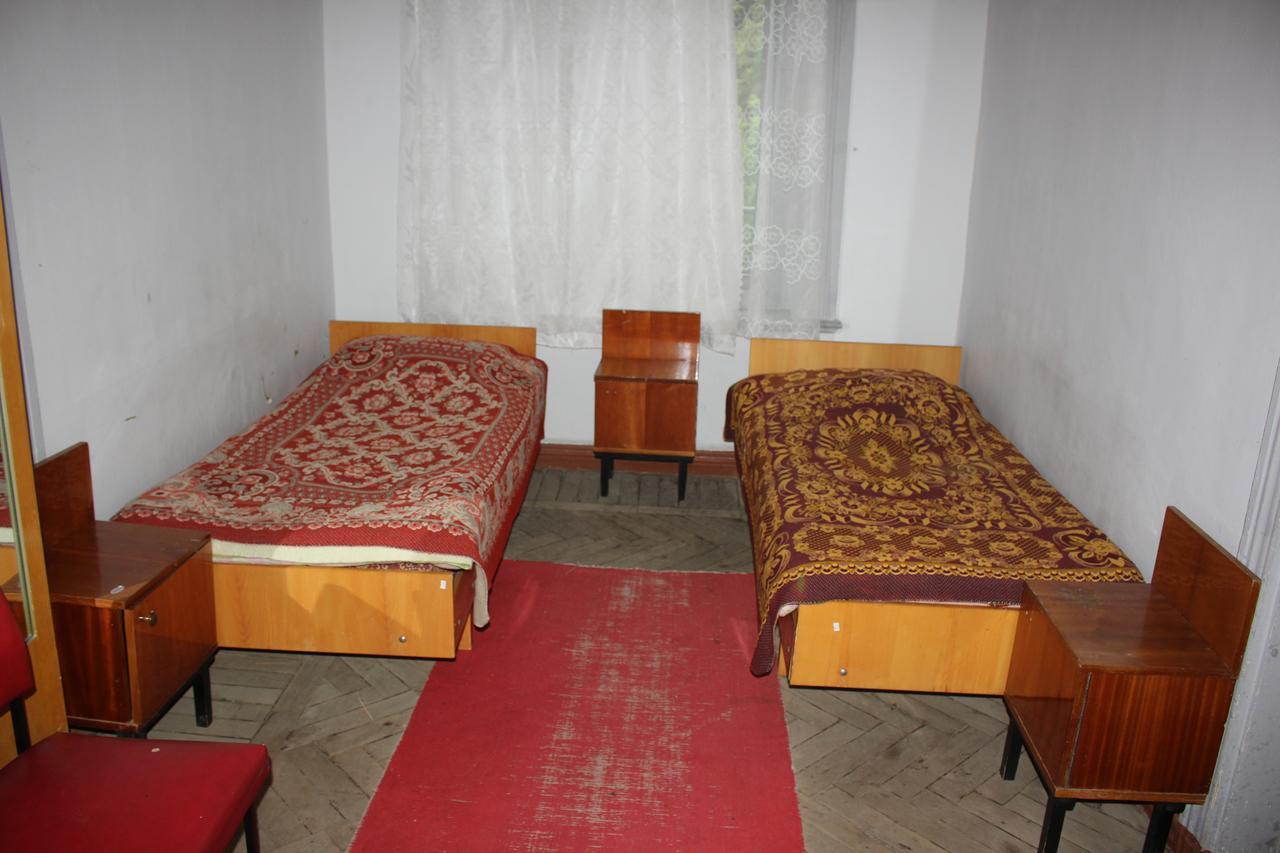 Firuza Hostel Borzsomi Kültér fotó